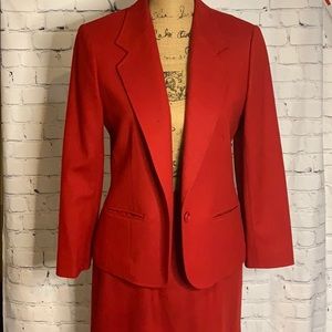 Vintage Red pendleton wool skirt suit size10